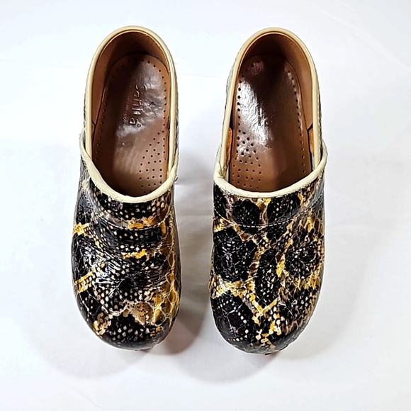 Sanita Animal Print Danish Clog Sz 40 - Picture 1 of 8